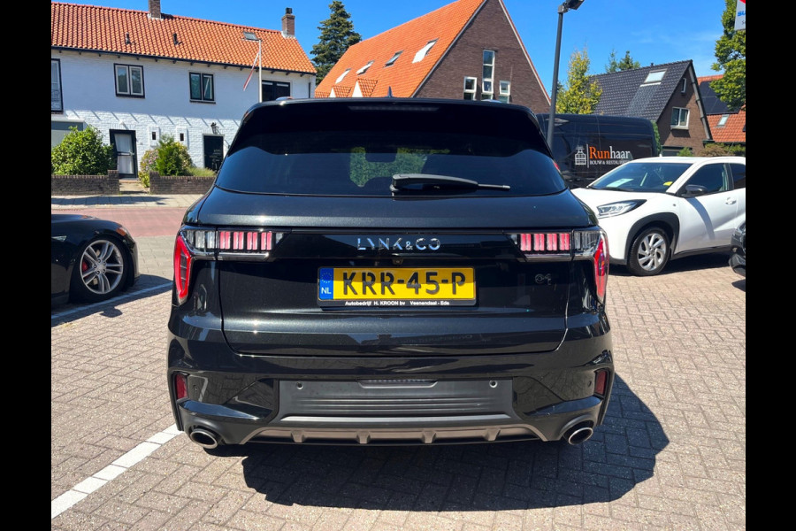 Lynk & Co 01 1.5 Black Edition Panorama, 1.800 kg trekgewicht