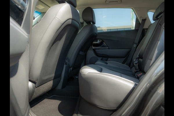 Kia e-Niro DynamicPlusLine 64 kWh | Stoel en stuurverwarming| Navigatie |