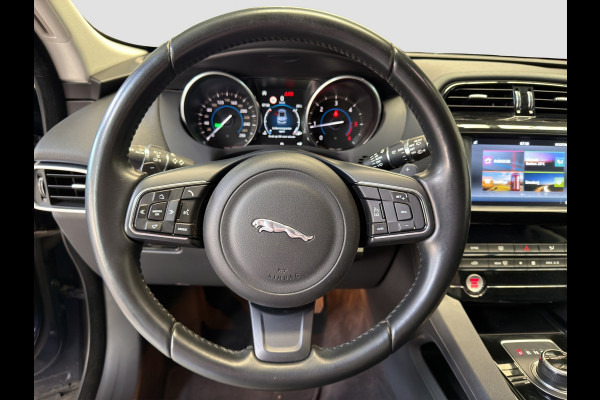 Jaguar F-Pace 2.0d Camera|Navigatie|Grijs Kenteken