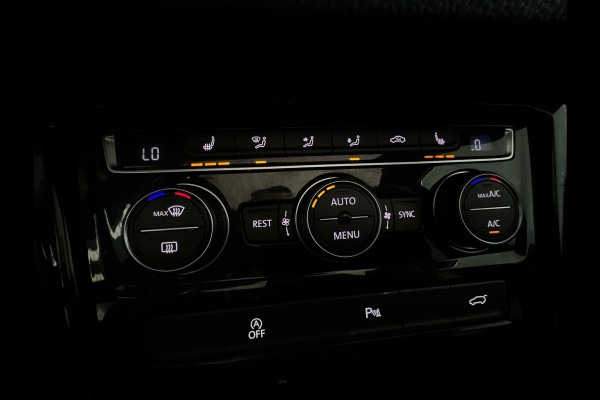 Volkswagen Touran 1.5 TSI R-Line 7p Pano|ACC|Keyless|Stoelverwarming|Carplay