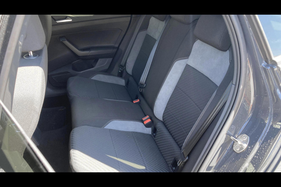 Volkswagen Polo 1.0 TSI 95pk Highline Business R-Line Camera | Keyless | Beats audio | App connect
