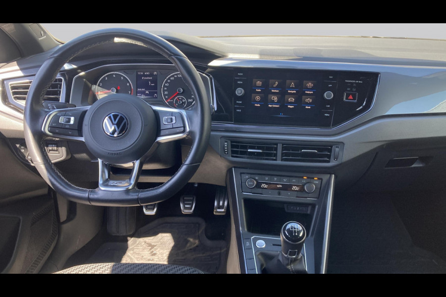 Volkswagen Polo 1.0 TSI 95pk Highline Business R-Line Camera | Keyless | Beats audio | App connect