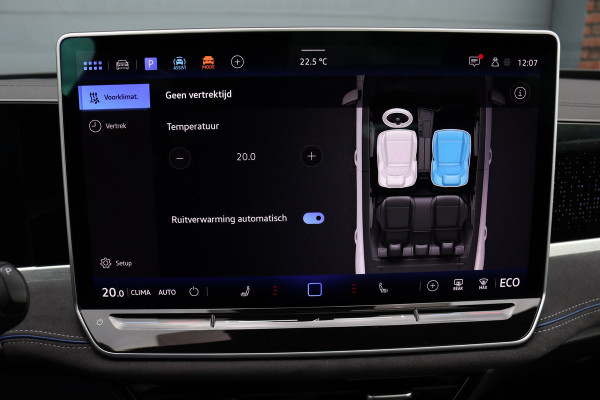 Volkswagen Passat Variant 1.5 eHybrid R-Line Edition | ACC | Panoramadak | Harman&Kardon | Massage | HUD | Trekhaak | iQ.Light | Stoelverwarming V+A | Zonnerollo's |