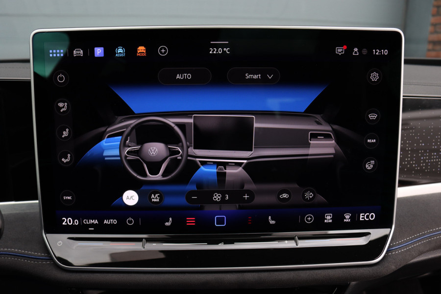 Volkswagen Passat Variant 1.5 eHybrid R-Line Edition | ACC | Panoramadak | Harman&Kardon | Massage | HUD | Trekhaak | iQ.Light | Stoelverwarming V+A | Zonnerollo's |