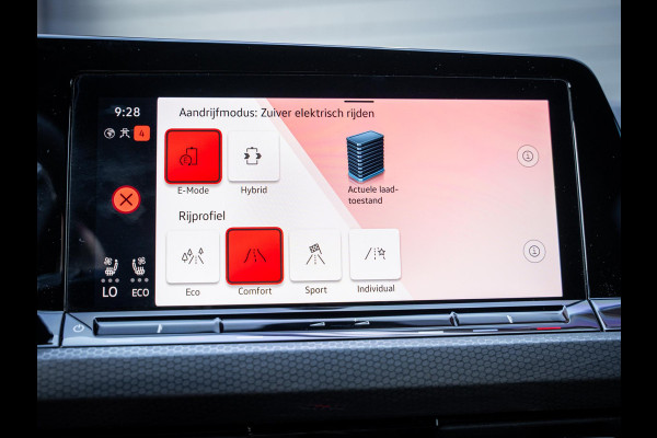 Volkswagen Golf 8 1.4 eHybrid GTE l Leder l Camera l ACC l Camera