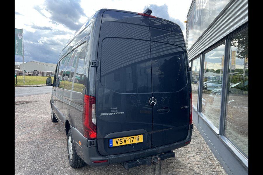 Mercedes-Benz Sprinter 317 CDI L2H2 / 3500 Kg Trekgewicht