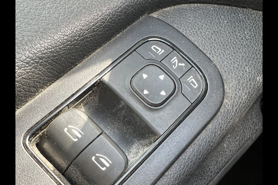 Mercedes-Benz Sprinter 317 CDI L2H2 / 3500 Kg Trekgewicht