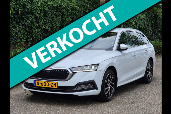 Škoda Octavia Combi Edition Plus Trekhaak CarPlay HUD Virtual dash facelift 2e-eig 100% NAP TSI Business Edition Plus