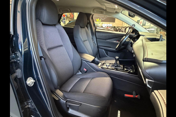 Mazda CX-30 2.0 e-SkyActiv-X M Hybrid Sportive 1 jaar Bovag Garantie, head-upp display, stoelverwaming, Navi, Carplay