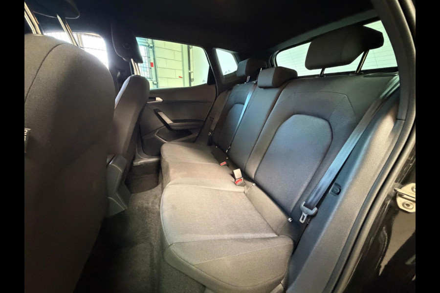 Seat Arona 1.0 EcoTSI FR Automaat, 1 Jaar Bovag Garantie, Camera, Navi, Stoelverwarming, Carplay