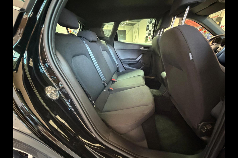 Seat Arona 1.0 EcoTSI FR Automaat, 1 Jaar Bovag Garantie, Camera, Navi, Stoelverwarming, Carplay