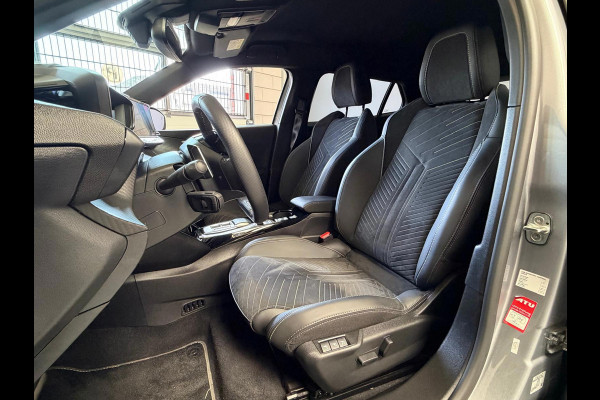 Peugeot 2008 1.2 Hybrid 145 GT, Automaat, 1 Jaar Bovag Garantie, Stoelverwarming, Navi, Camera, Alcantara