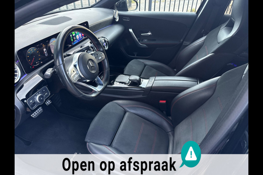 Mercedes-Benz A-Klasse 200 AMG CARPLAY SFEERVERLICHTING CAMERA