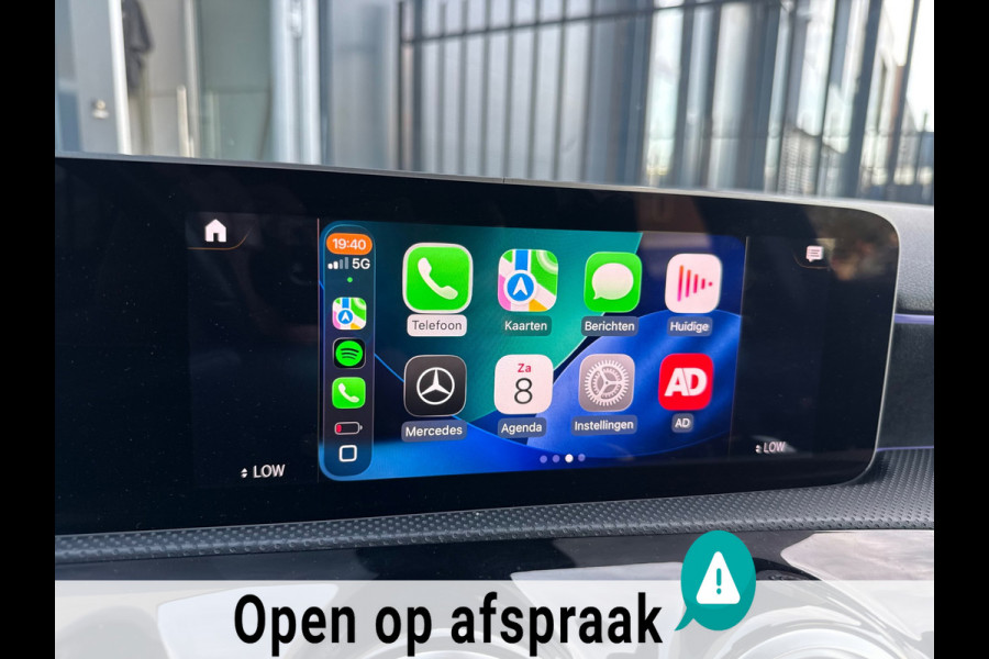 Mercedes-Benz A-Klasse 200 AMG CARPLAY SFEERVERLICHTING CAMERA