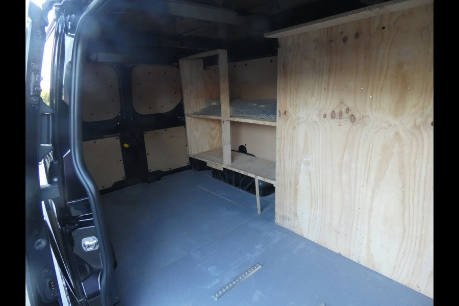 Ford Transit Custom 320 2.0 TDCI L2H1 Sport* navi/cam*xenon*