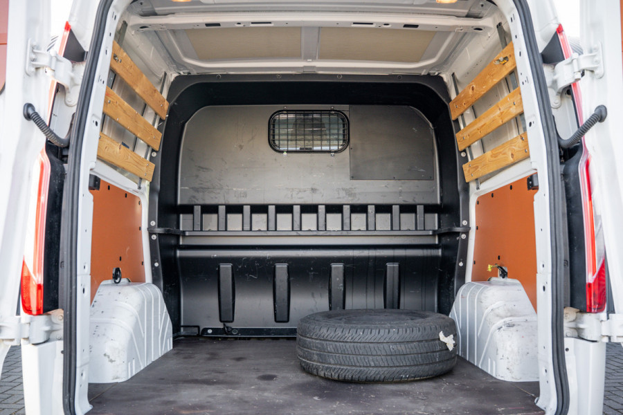 Ford Transit Custom 2.0 EcoBlue L1H1 | DC 6-Zits | LED | Cruise | PDC | Airco | Trekhaak