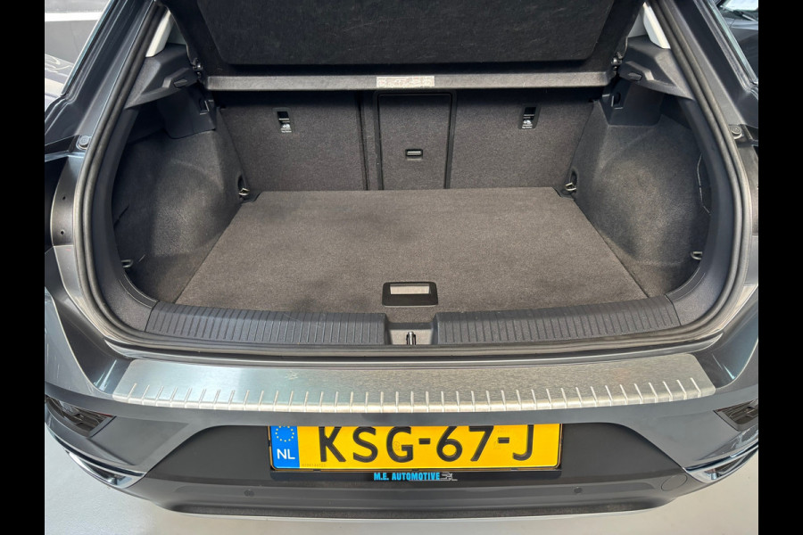 Volkswagen T-Roc 1.5 TSI Sport / Camera / Trekhaak