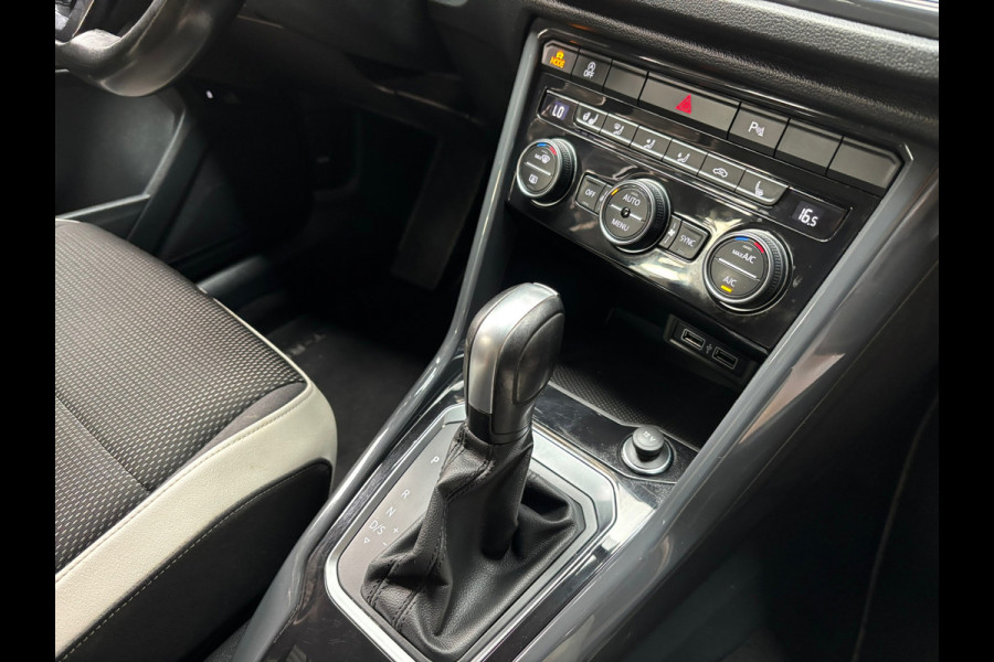 Volkswagen T-Roc 1.5 TSI Sport / Camera / Trekhaak