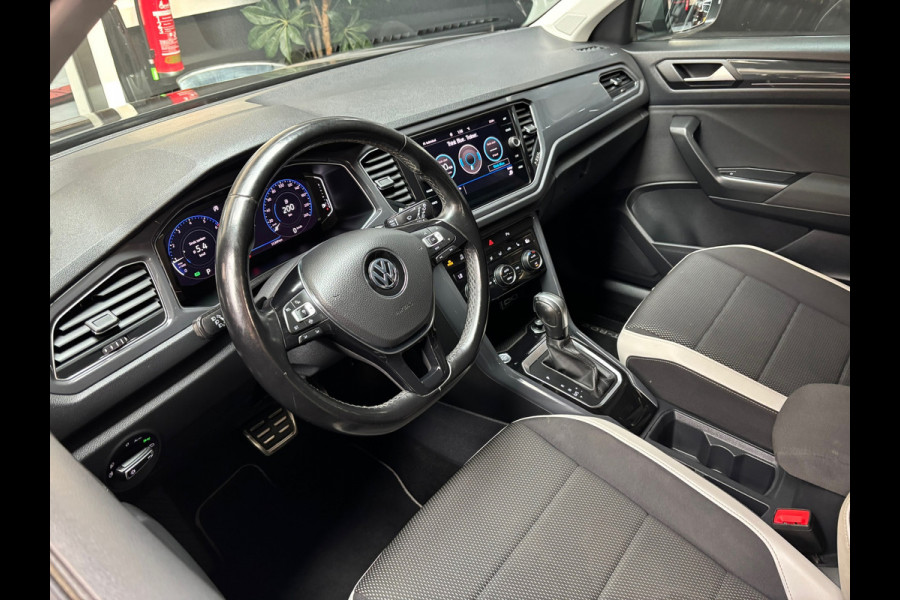 Volkswagen T-Roc 1.5 TSI Sport / Camera / Trekhaak