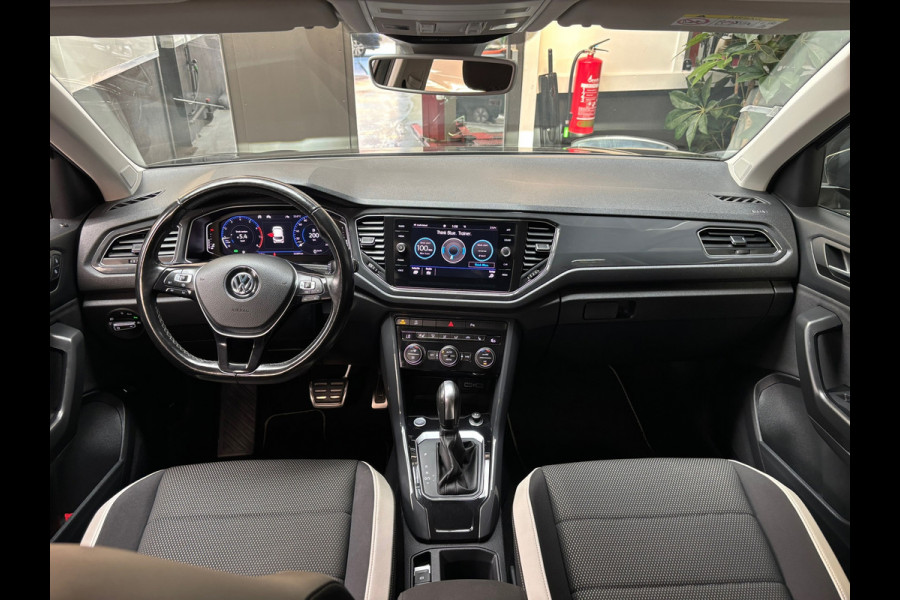 Volkswagen T-Roc 1.5 TSI Sport / Camera / Trekhaak