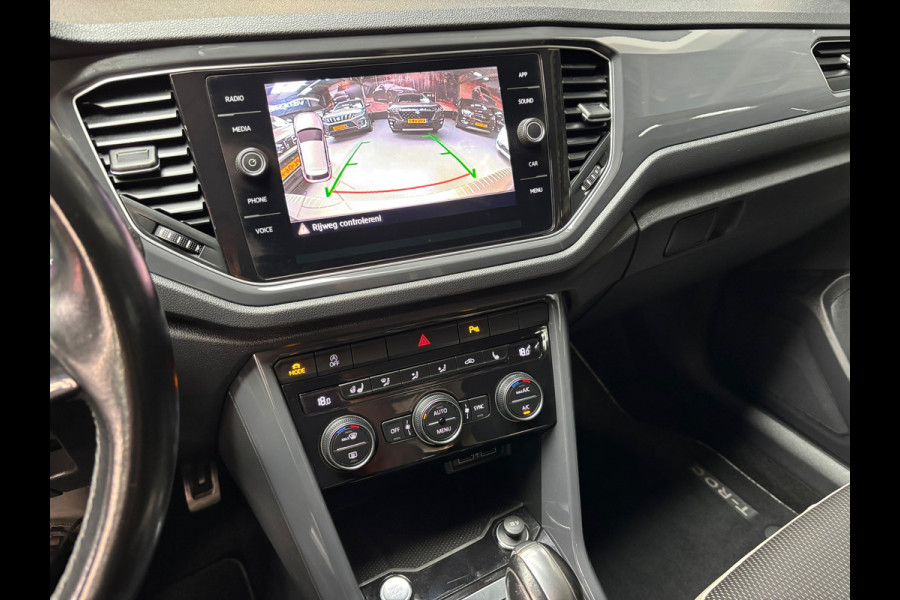 Volkswagen T-Roc 1.5 TSI Sport / Camera / Trekhaak