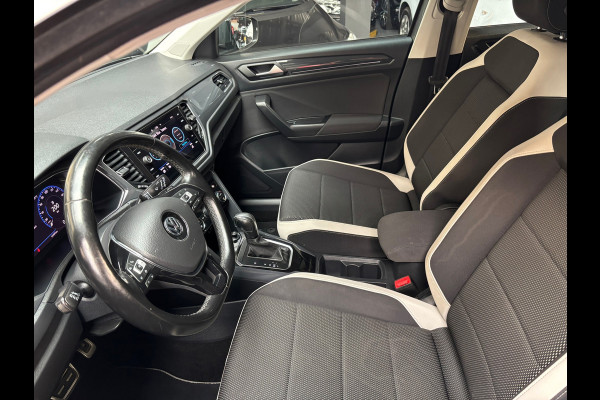 Volkswagen T-Roc 1.5 TSI Sport / Camera / Trekhaak