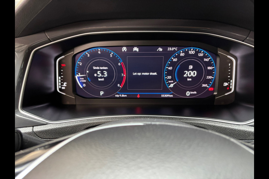 Volkswagen T-Roc 1.5 TSI Sport / Camera / Trekhaak