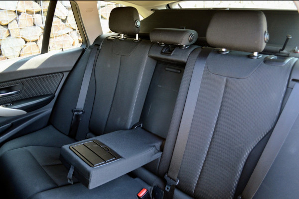 BMW 3 Serie Touring 320d EDE Corporate Lease