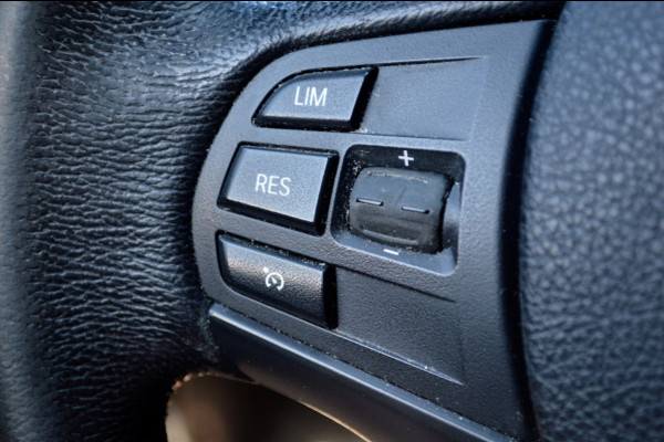 BMW 3 Serie Touring 320d EDE Corporate Lease