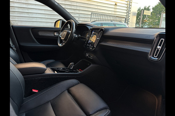 Volvo XC40 2.0 T4 R-Design 191PK | LED | Keyless | Leder | Camera | Cruise