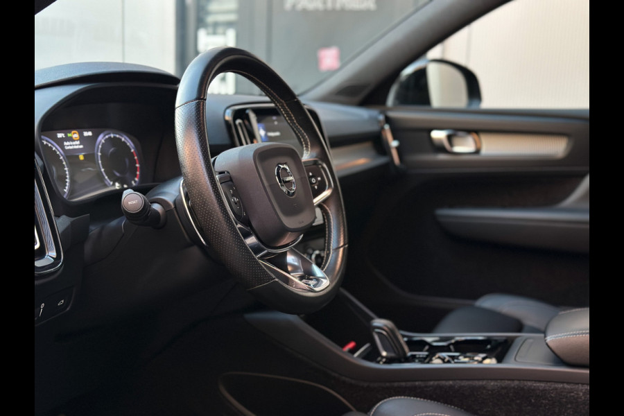 Volvo XC40 2.0 T4 R-Design 191PK | LED | Keyless | Leder | Camera | Cruise