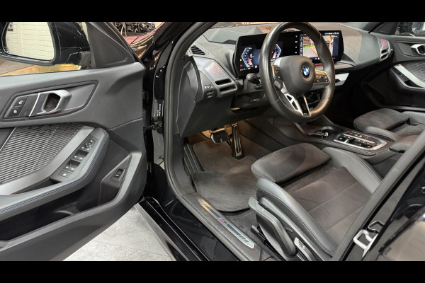 BMW 1-serie 120 M Sportdesign|Aut|Schaalstoelen|360