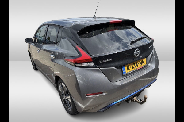 Nissan Leaf e+ Tekna 62 kWh / Trekhaak / 360Camera / Leder / Keyless / 17'' / CarPlay / Dodehoek / DAB / ACC / Stoelverwarming 4x / Warmtepomp