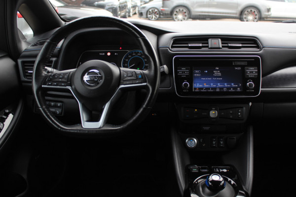 Nissan Leaf e+ Tekna 62 kWh / Trekhaak / 360Camera / Leder / Keyless / 17'' / CarPlay / Dodehoek / DAB / ACC / Stoelverwarming 4x / Warmtepomp