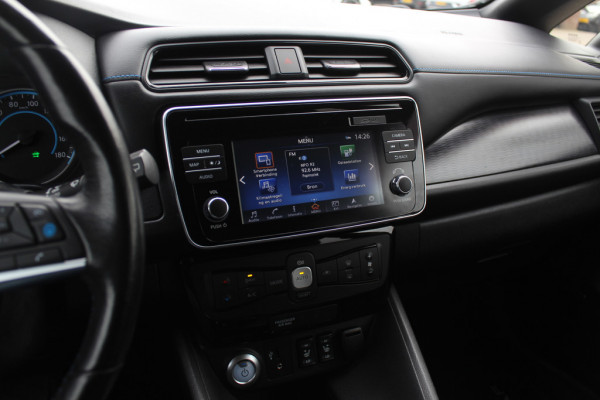 Nissan Leaf e+ Tekna 62 kWh / Trekhaak / 360Camera / Leder / Keyless / 17'' / CarPlay / Dodehoek / DAB / ACC / Stoelverwarming 4x / Warmtepomp