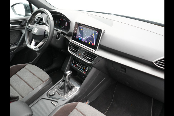 Seat Tarraco 1.4 TSI e-Hybrid Xcellence PHEV 245pk | Trekhaak Af Fabriek | Panodak | Adaptive Cruise | Camera | Sportstoelen & Stuur Verwarmd | Blis | Keyless | Apple Carplay | Virtual | Navigatie | DAB | 19"L.M | Plug In Hybrid |