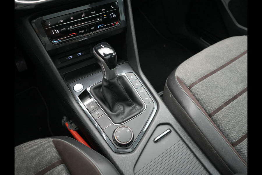 Seat Tarraco 1.4 TSI e-Hybrid Xcellence PHEV 245pk | Trekhaak Af Fabriek | Panodak | Adaptive Cruise | Camera | Sportstoelen & Stuur Verwarmd | Blis | Keyless | Apple Carplay | Virtual | Navigatie | DAB | 19"L.M | Plug In Hybrid |