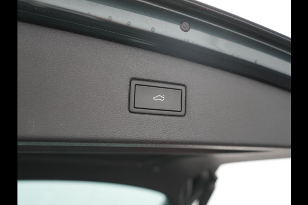 Seat Tarraco 1.4 TSI e-Hybrid Xcellence PHEV 245pk | Trekhaak Af Fabriek | Panodak | Adaptive Cruise | Camera | Sportstoelen & Stuur Verwarmd | Blis | Keyless | Apple Carplay | Virtual | Navigatie | DAB | 19"L.M | Plug In Hybrid |