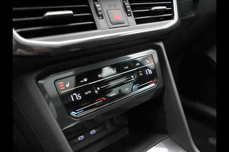 Seat Tarraco 1.4 TSI e-Hybrid Xcellence PHEV 245pk | Trekhaak Af Fabriek | Panodak | Adaptive Cruise | Camera | Sportstoelen & Stuur Verwarmd | Blis | Keyless | Apple Carplay | Virtual | Navigatie | DAB | 19"L.M | Plug In Hybrid |