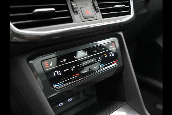 Seat Tarraco 1.4 TSI e-Hybrid Xcellence PHEV 245pk | Trekhaak Af Fabriek | Panodak | Adaptive Cruise | Camera | Sportstoelen & Stuur Verwarmd | Blis | Keyless | Apple Carplay | Virtual | Navigatie | DAB | 19"L.M | Plug In Hybrid |