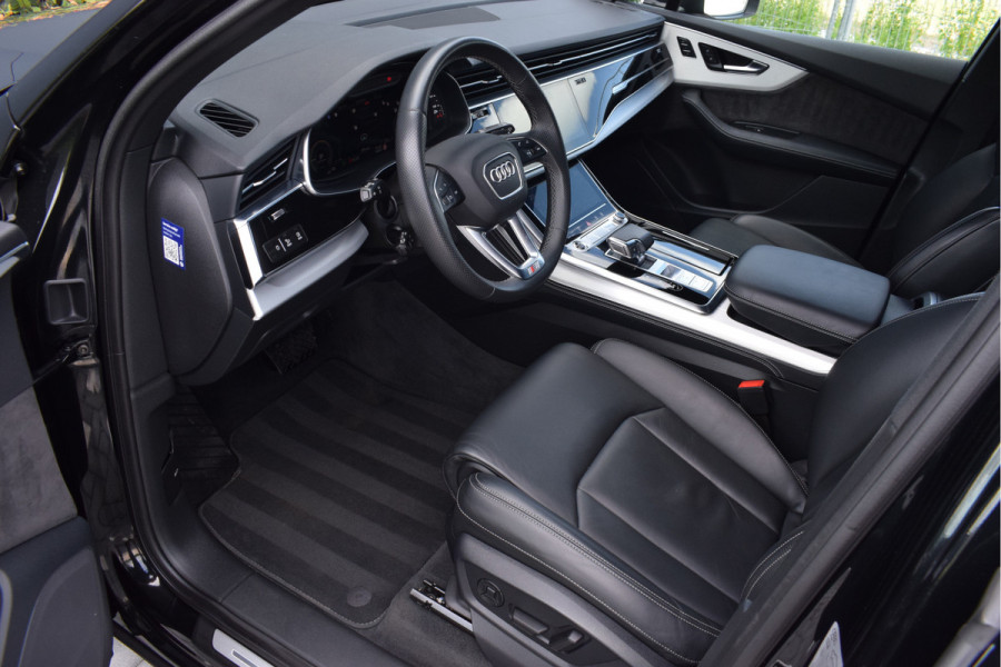 Audi Q7 55 TFSI e Quattro S-line | Luchtvering | Trekhaak