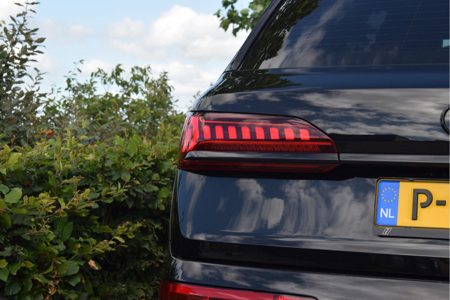 Audi Q7 55 TFSI e Quattro S-line | Luchtvering | Trekhaak