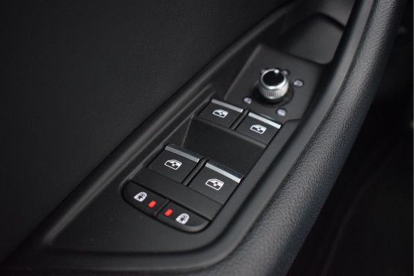 Audi A5 Sportback 35 TFSI S-edition Competition | Panoramadak