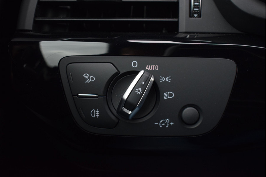 Audi A5 Sportback 35 TFSI S-edition Competition | Panoramadak