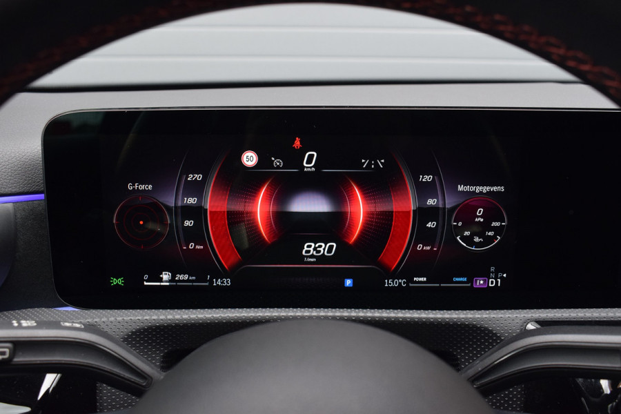 Mercedes-Benz A-Klasse 200 AMG Line Pano | Camera | Sfeer | LED