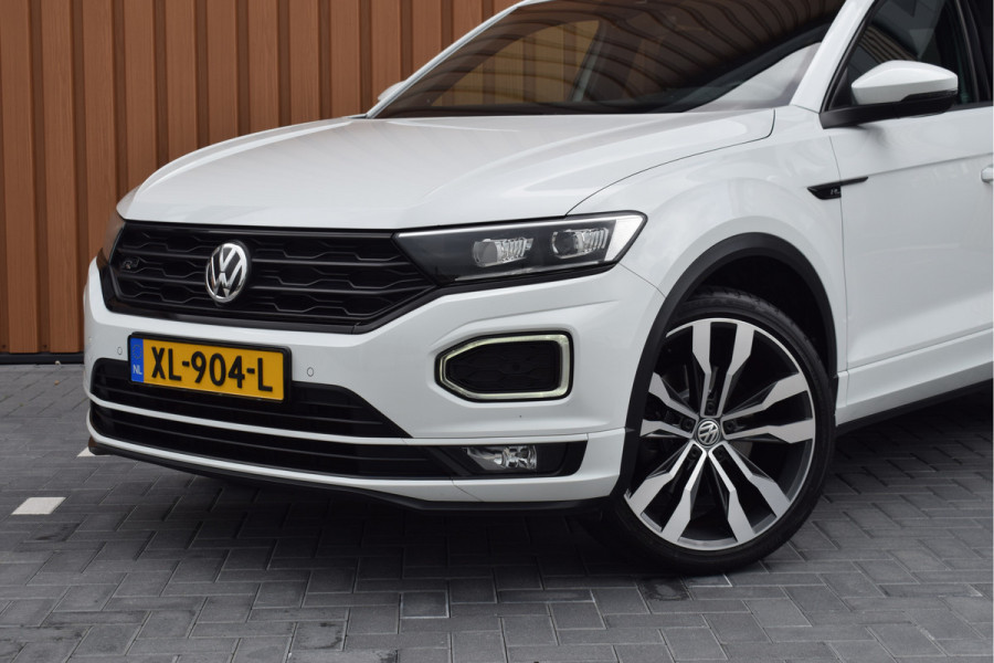 Volkswagen T-Roc 1.5 TSI 150pk DSG R-line Black style Pano | Trekhaak | Beats | 19"