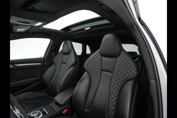 Audi RS3 Sportback 2.5 TFSI Quattro *RS-SEATS | PANO | ADAPTIVE-CRUISE | NAPPA-LEATHER | BANG&OLUFSEN | CAMERA | KEYLESS | BLINDSPOT | NAVI-FULLMAP | DIGI-COCKPIT | PRIVACY-GLASS | SHIFTPADDLES | CARBON-INLAY | 19''ALU*