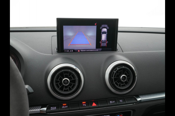 Audi RS3 Sportback 2.5 TFSI Quattro *RS-SEATS | PANO | ADAPTIVE-CRUISE | NAPPA-LEATHER | BANG&OLUFSEN | CAMERA | KEYLESS | BLINDSPOT | NAVI-FULLMAP | DIGI-COCKPIT | PRIVACY-GLASS | SHIFTPADDLES | CARBON-INLAY | 19''ALU*