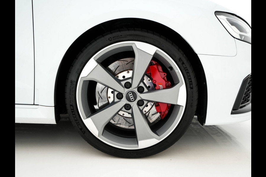 Audi RS3 Sportback 2.5 TFSI Quattro *RS-SEATS | PANO | ADAPTIVE-CRUISE | NAPPA-LEATHER | BANG&OLUFSEN | CAMERA | KEYLESS | BLINDSPOT | NAVI-FULLMAP | DIGI-COCKPIT | PRIVACY-GLASS | SHIFTPADDLES | CARBON-INLAY | 19''ALU*
