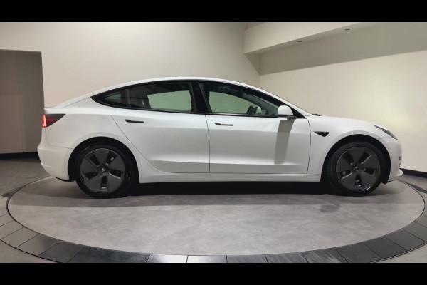 Tesla Model 3 Standard RWD Plus 60 kWh | Panoramadak | zwart leer | ACC